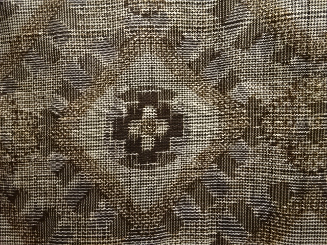 JAPANESE KIMONO / ANTIQUE KIMONO / SILK / DORO OSHIMA TSUMUGI / WOVEN RHOMBUS